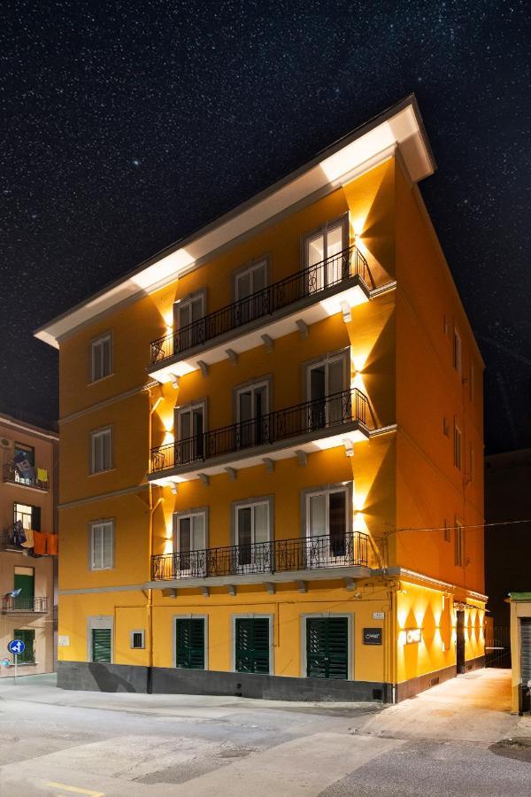 Acate81 Lifestyle Apartment Napoli Bagian luar foto