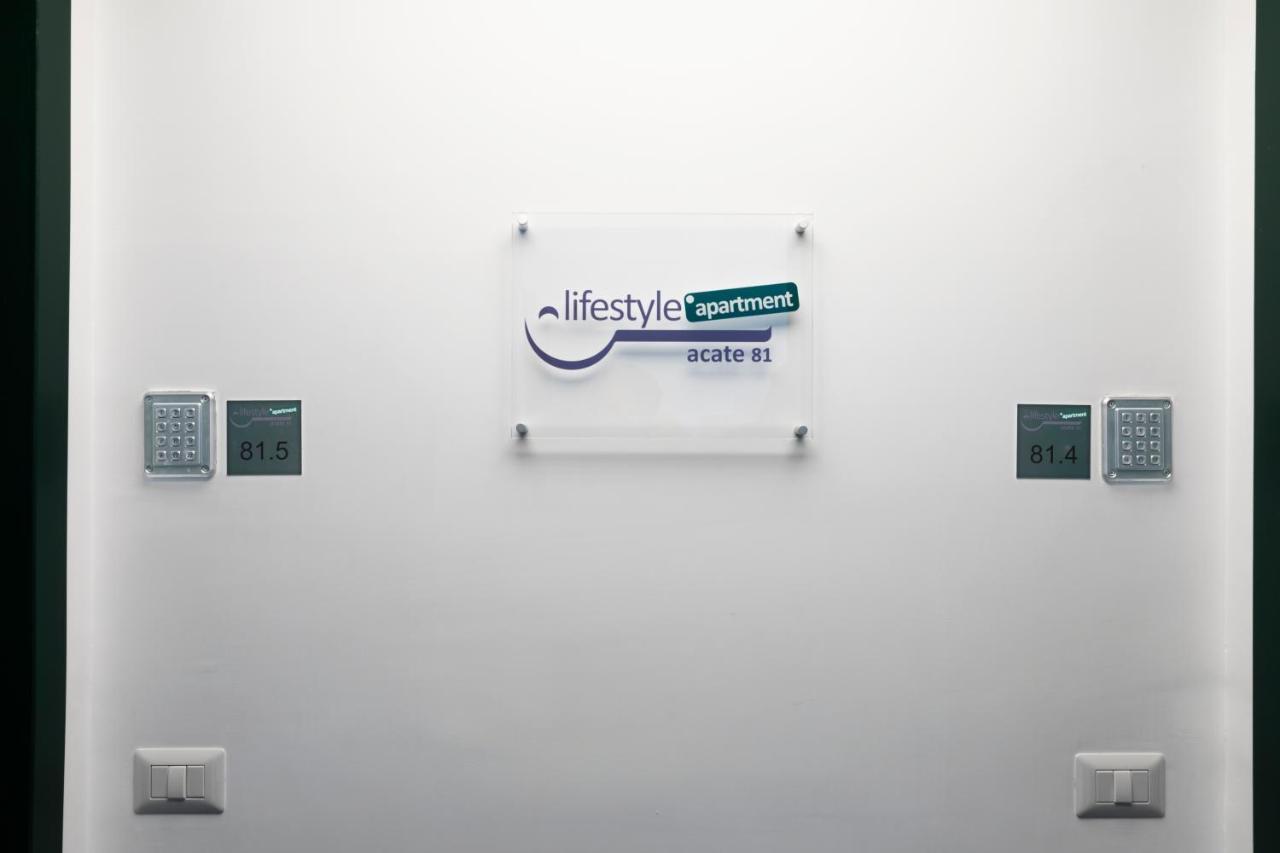 Acate81 Lifestyle Apartment Napoli Bagian luar foto