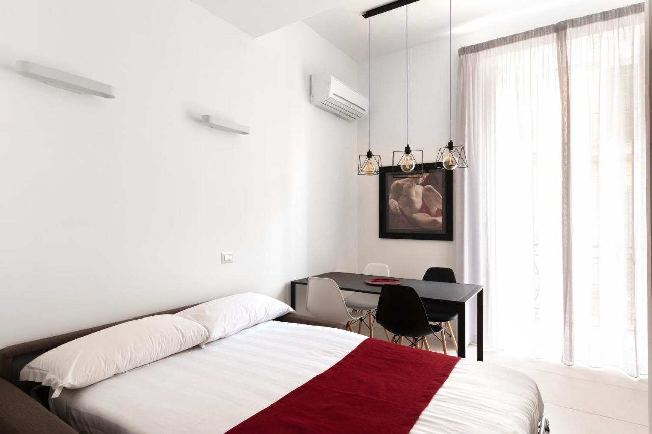 Acate81 Lifestyle Apartment Napoli Bagian luar foto
