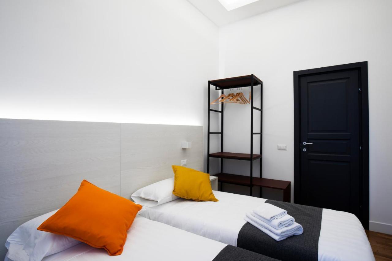 Acate81 Lifestyle Apartment Napoli Bagian luar foto