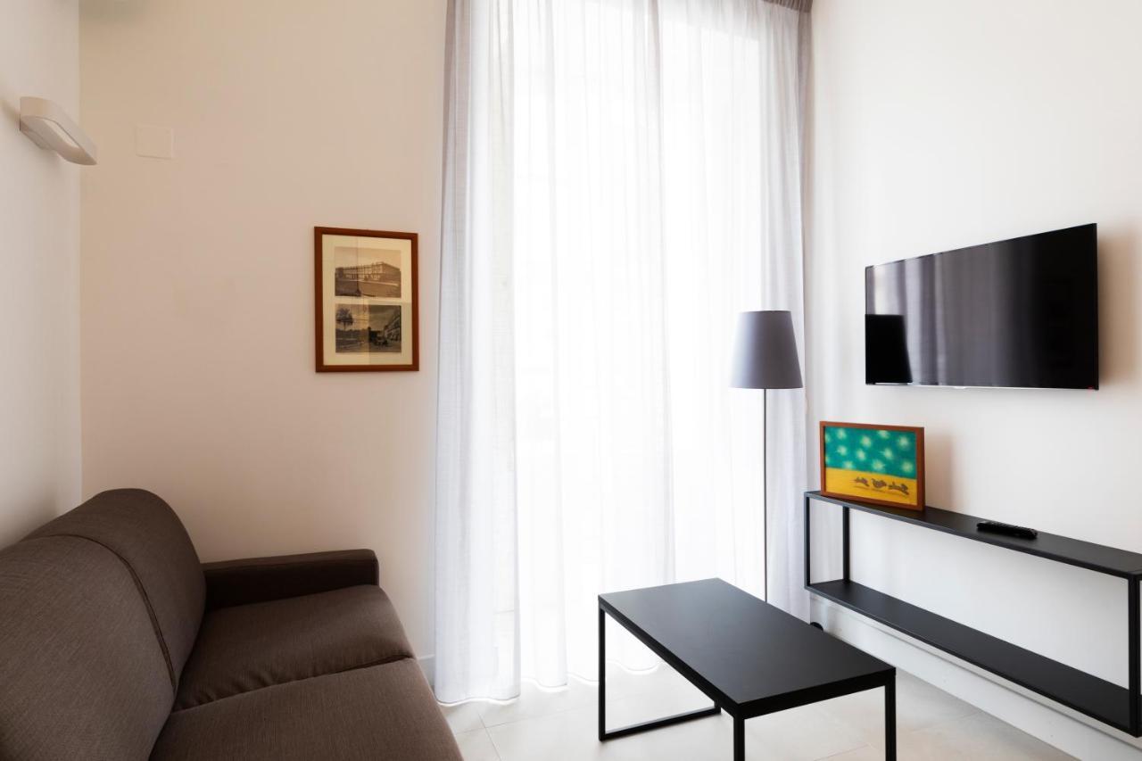 Acate81 Lifestyle Apartment Napoli Bagian luar foto