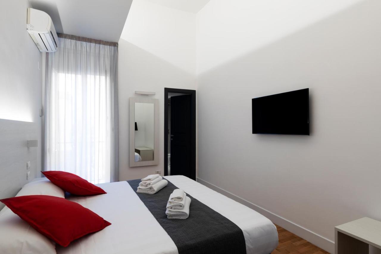 Acate81 Lifestyle Apartment Napoli Bagian luar foto