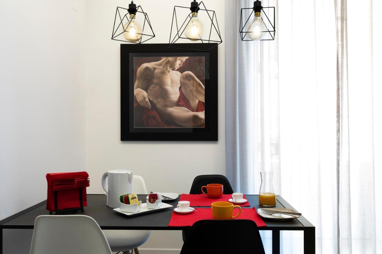Acate81 Lifestyle Apartment Napoli Bagian luar foto