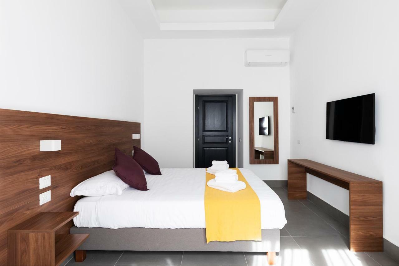Acate81 Lifestyle Apartment Napoli Bagian luar foto